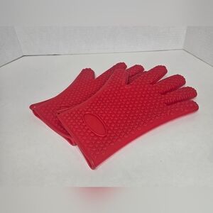 One Pair Silicone Heat Resistant Gloves Oven Grill Pot Kitchen Cooking Mitts Red
